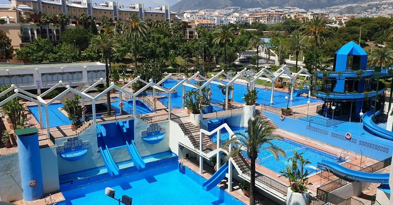 公寓 Apartamentos Holidays Benalbeach 贝纳尔马德纳