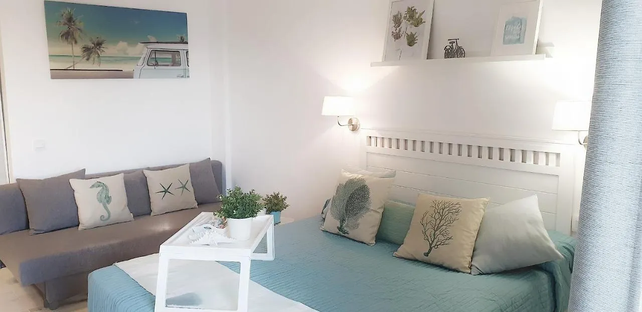 Apartamentos Holidays Benalbeach 贝纳尔马德纳 公寓