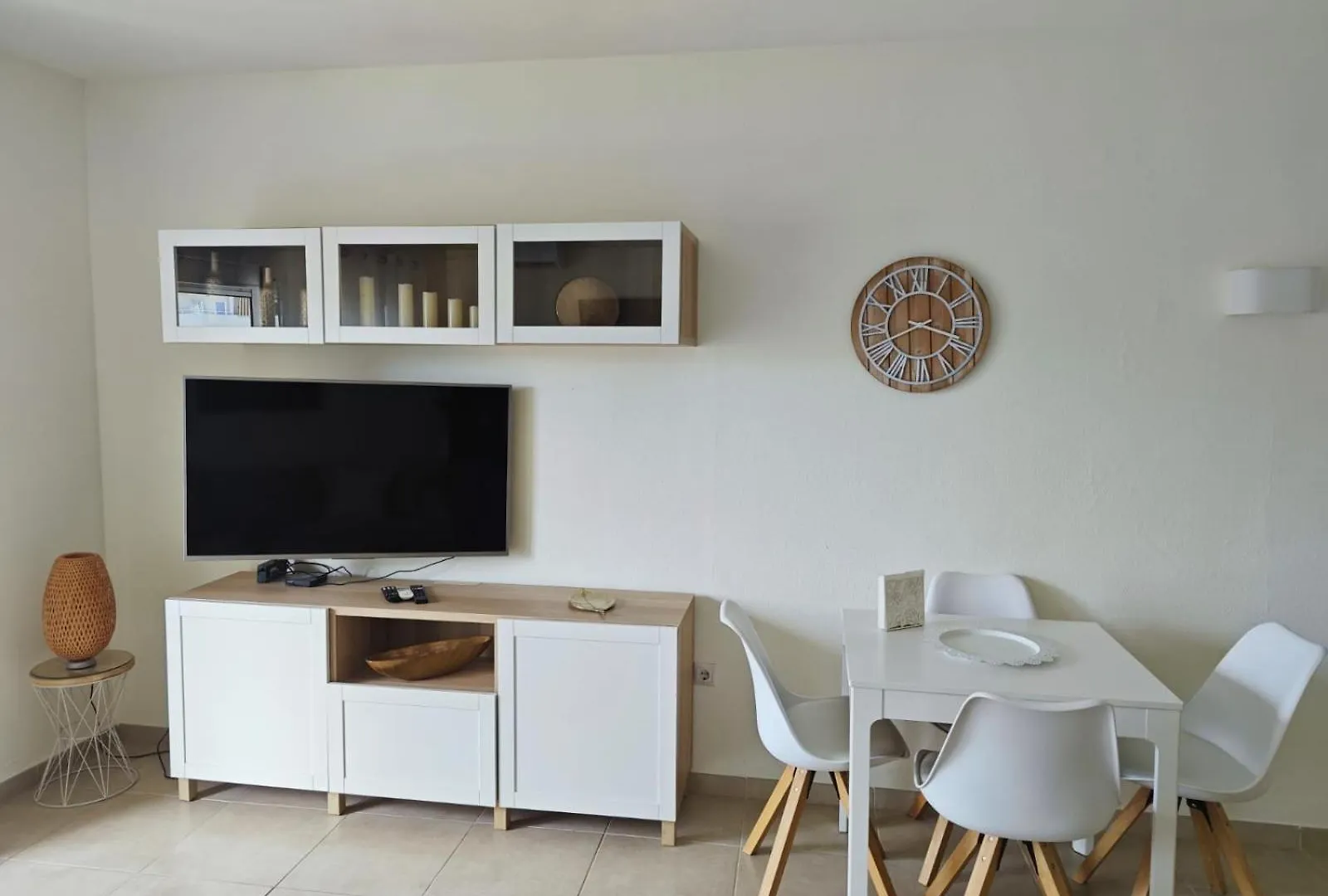 Apartamentos Holidays Benalbeach 贝纳尔马德纳 公寓