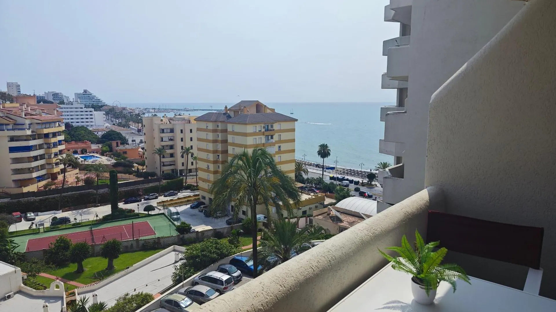 公寓 Apartamentos Holidays Benalbeach 贝纳尔马德纳 西班牙