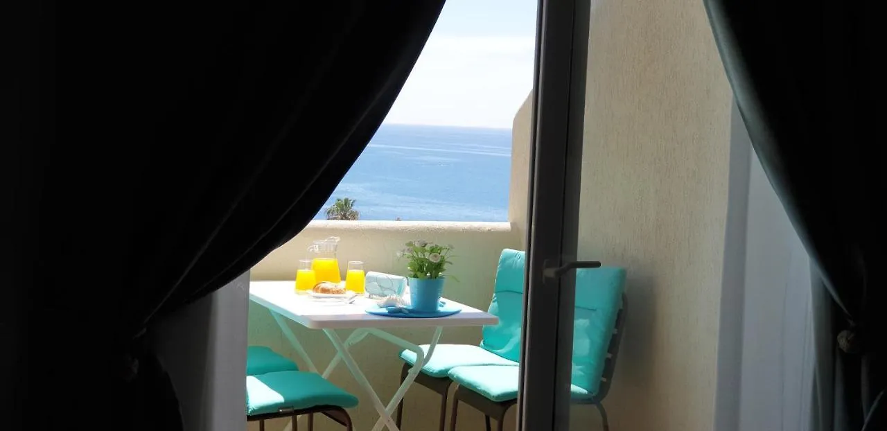Apartamentos Holidays Benalbeach 베날마데나코스타 아파트