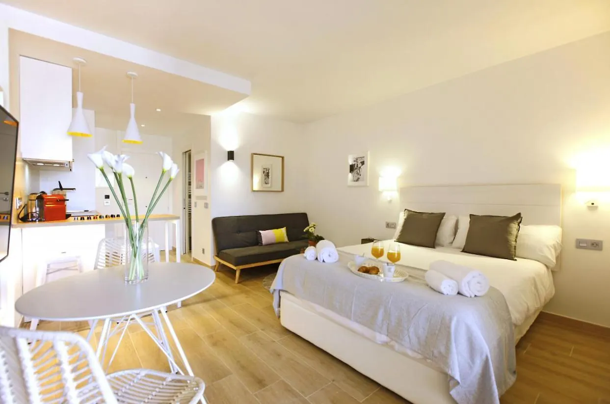 Apartamentos Holidays Benalbeach 베날마데나코스타 0*,